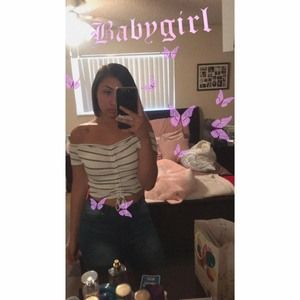 Meet your Posher, Hallie